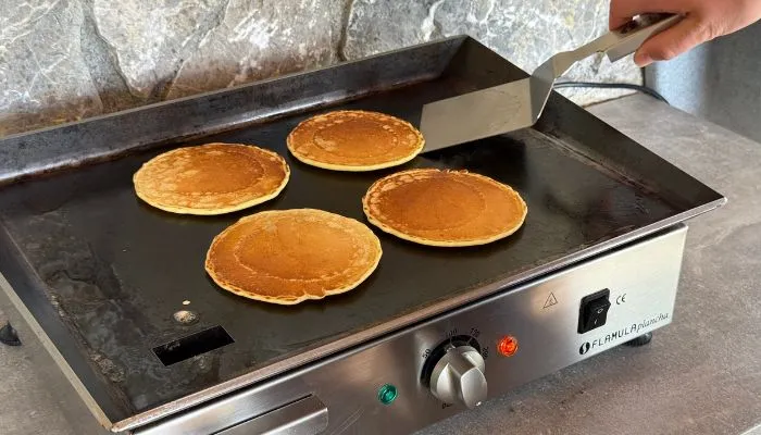 Električni žar ELQ2000 za peko Flamula s palačinkami